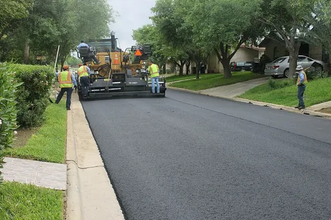 Looking for Residential & Commercial Paving Services in Santa Clara, CA? Call Us Today!
