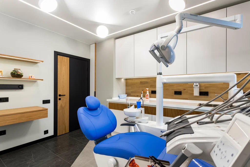 Dentist in DHA Lahore