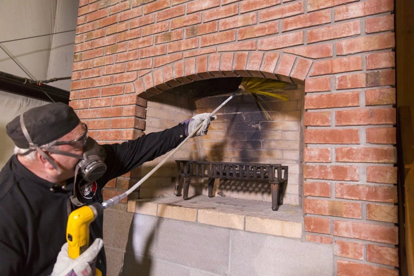 Expert Fireplace Cleaning Tips for Dallas, TX Homeowners