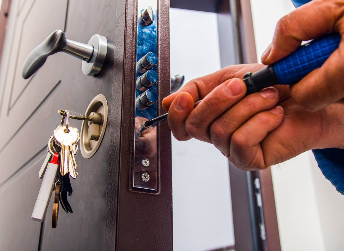 24/7 Emergency Locksmith Services