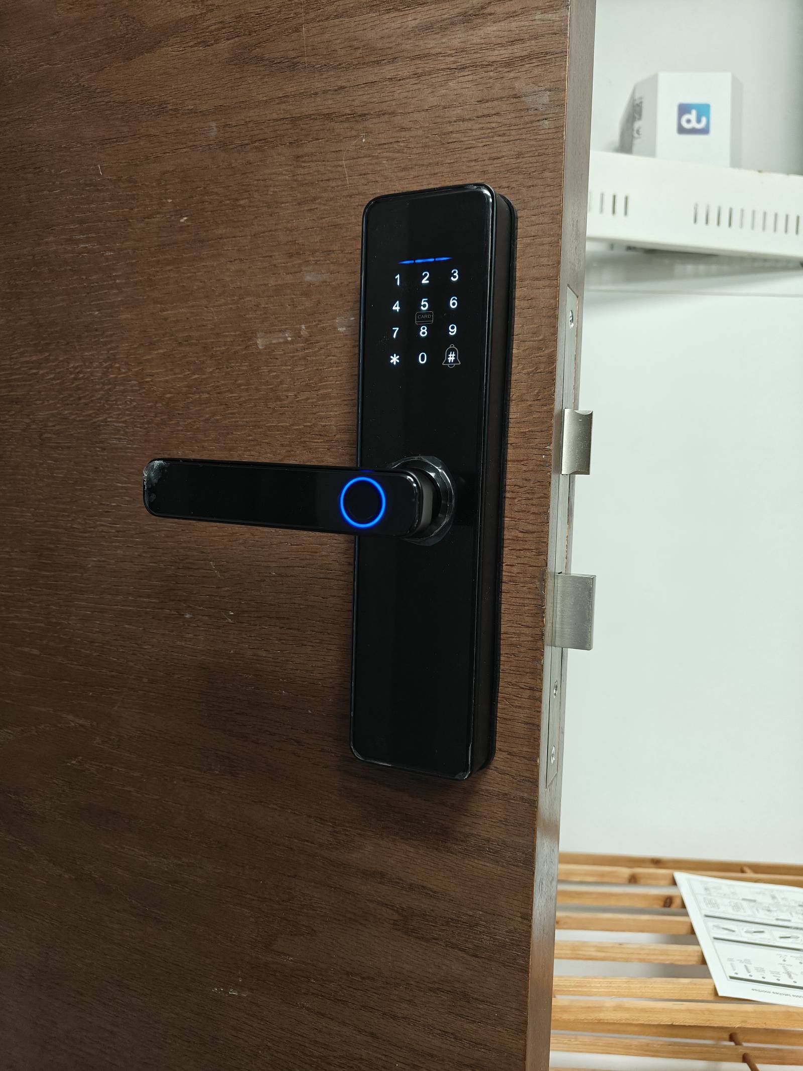 smart lock installation